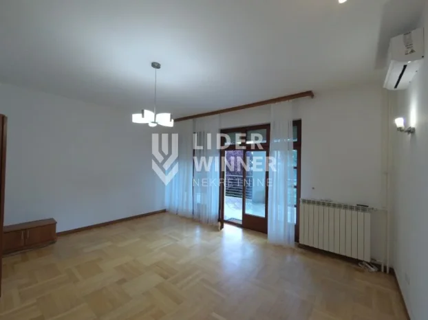 Vajara Đoke Jovanovića, Dedinje, 5+ petosobna, 459 m²