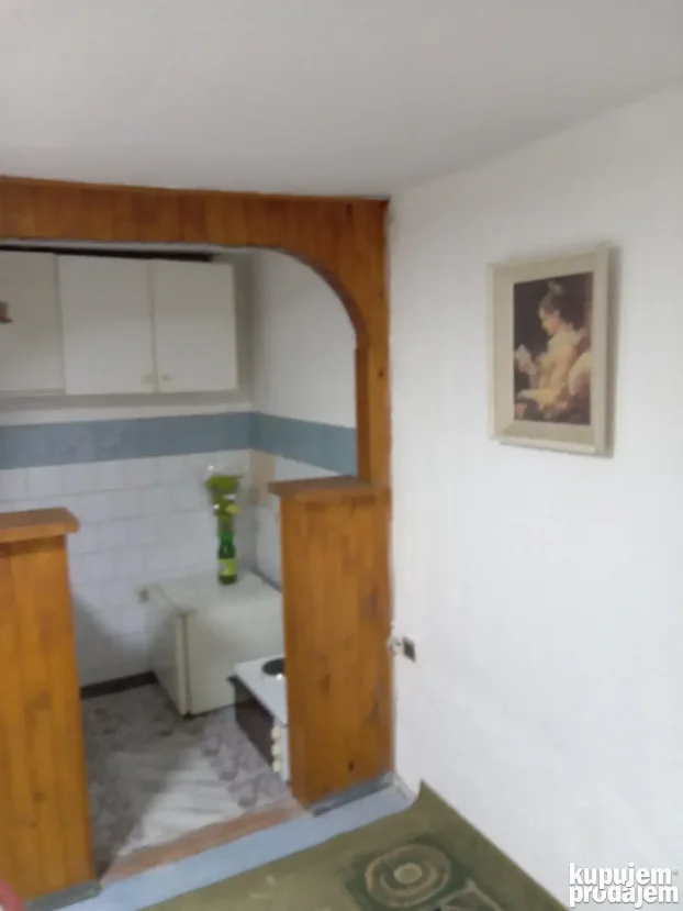 mali Leskovac 21, Karaburma, 3.0 trosobna, 50 m²
