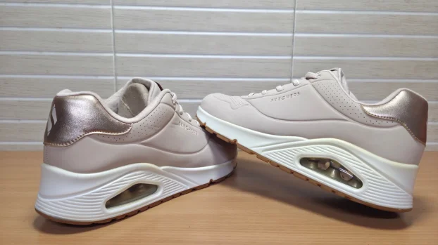 Skechers Uno Shimmer Away