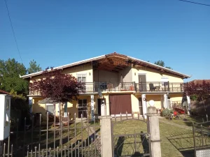 saranska, Bela Crkva, Širi centar, 3.0 trosobna, 55 m²