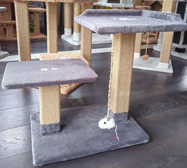 Penjalica grebalica za mačke i mace