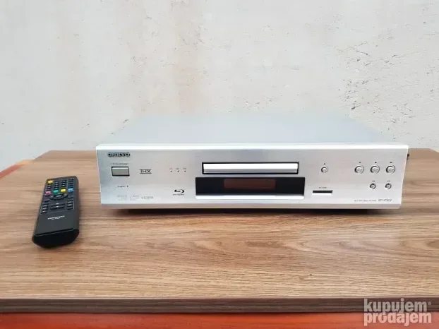 Onkyo BD-SP808 i Onkyo BD-SP809