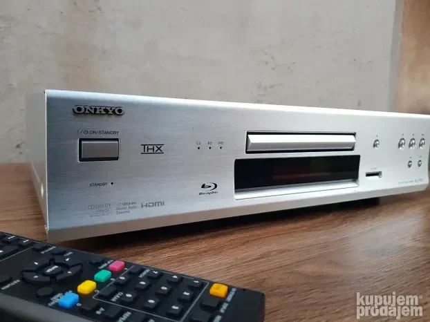 Onkyo BD-SP808 i Onkyo BD-SP809