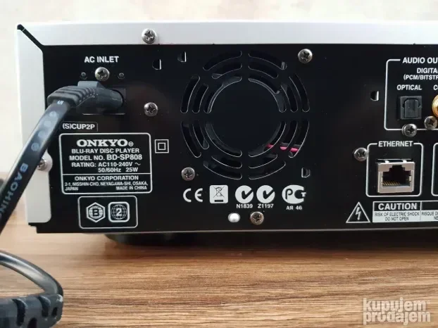 Onkyo BD-SP808 i Onkyo BD-SP809