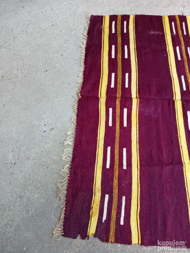 Stari tkani vuneni ćilim iz dve pole 180x120cm