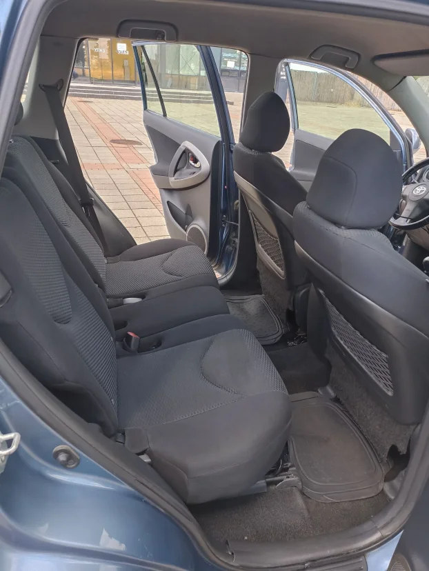 2007 Toyota RAV4 2.2 D-4D LIMITED 