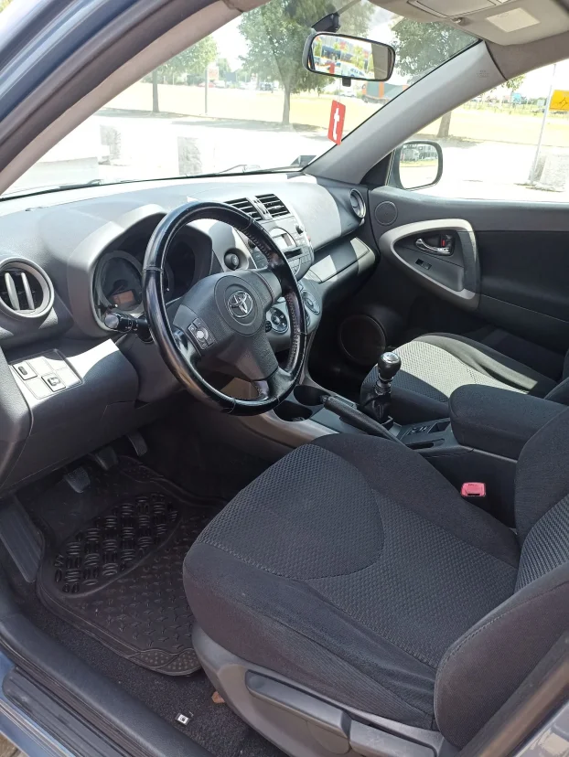 2007 Toyota RAV4 2.2 D-4D LIMITED 