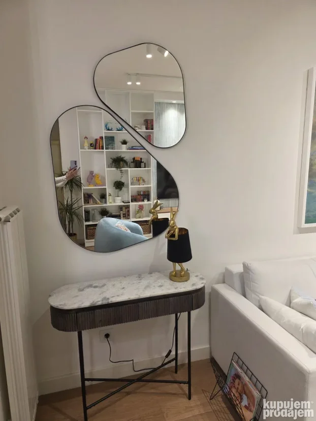 Ogledala po meri , Beograd