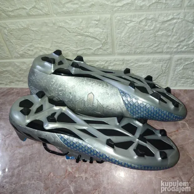 Kopačke 42 2/3 Adidas Messi NOVO