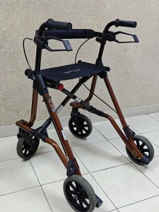 Aluminijumske hodalice sa naslonom i torbom