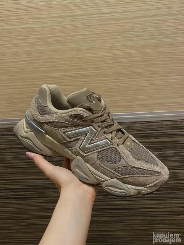 New Balance 9060 Mushroom brown