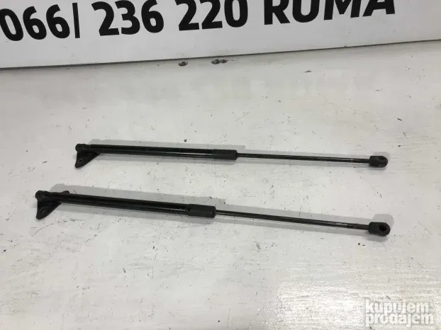 BMW E84 x1 amortizeri gepek vrata