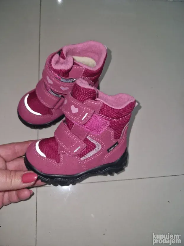 Nove Super Fit cizme br 20