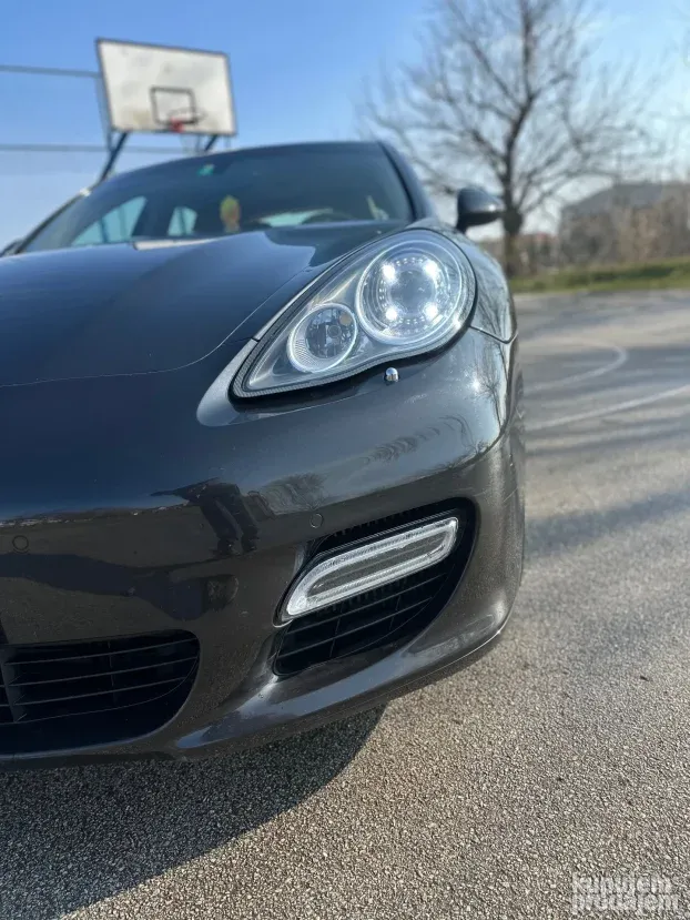 2009 Porsche Panamera TURBO