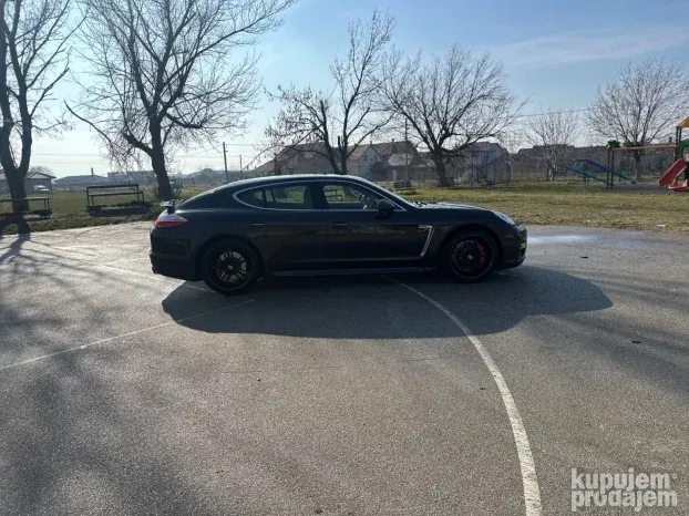 2009 Porsche Panamera TURBO