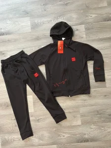 Dečije trenerke 6,8,10,12,14  za samo 3600 din  turske znako