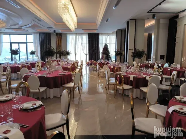 Medaljon stolice iznajm specijalne pogodnosti za dekoratere