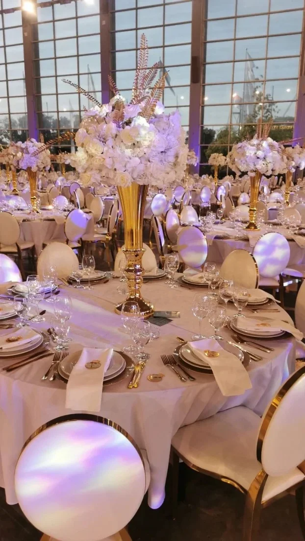 Medaljon stolice iznajm specijalne pogodnosti za dekoratere