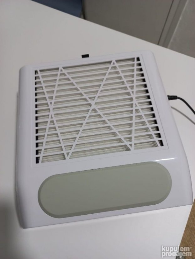 Aspirator za nokte 80W