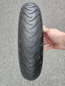 Moto guma metzeler 120/70/17 god 2022