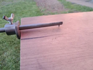 Stolarski obeleživač pomični sa trnom 300mm.