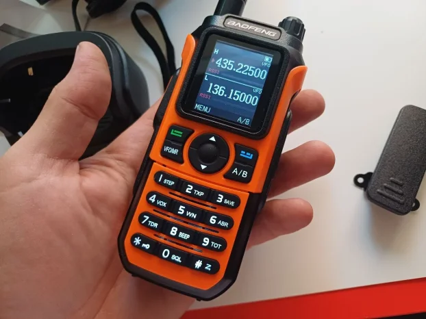 Baofeng UV21 PRO 50W novo 2026g