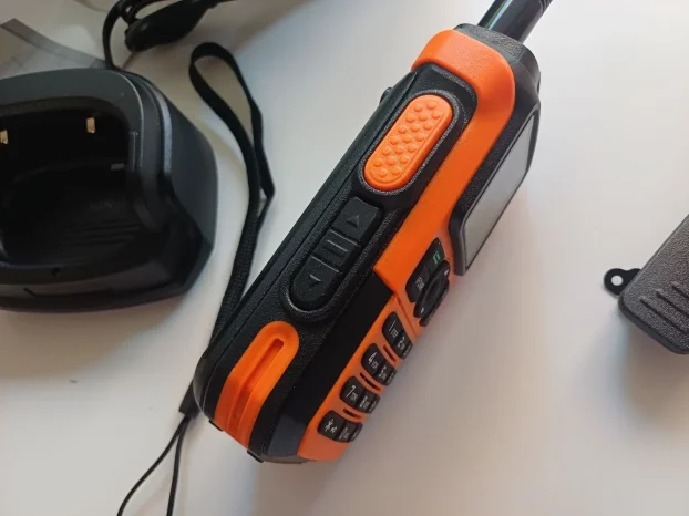 Baofeng UV21 PRO 50W novo 2026g