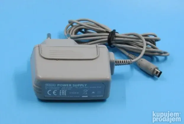 Nintendo punjač za DSi 2DS 3DS ORIGINAL