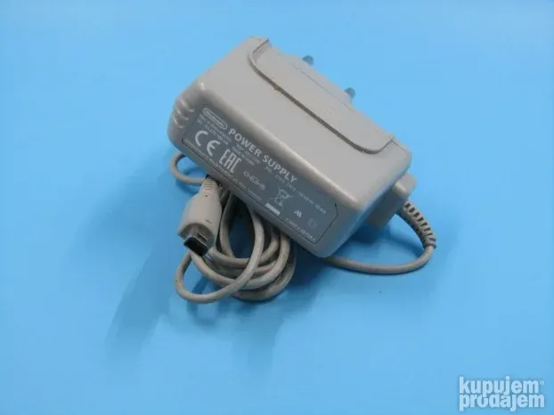 Nintendo punjač za DSi 2DS 3DS ORIGINAL