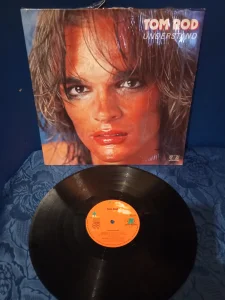 Tom Rod -  Understand rezervisano