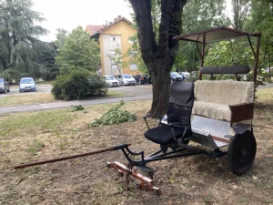 čeza za poni konje