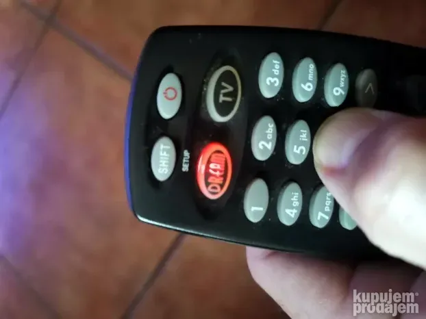 Daljinski i Dreambox 800HD
