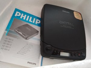 Mini CD Player Philips AZ 6811(Nekoriscen-potreban servis)