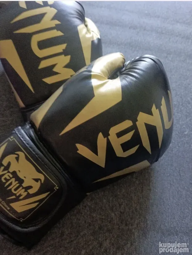 VENUM rukavice za boks - Crne VENUM bokserske rukavice
