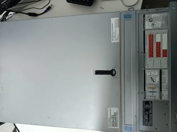 Dell EMC PowerEdge R740 512 GB RAM 16xSFF 2x 6138 Gold