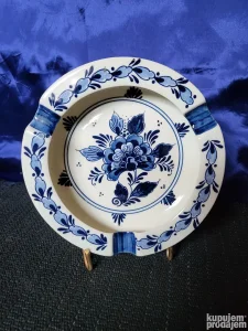 Pepeljara nova delft Holandija 70te.