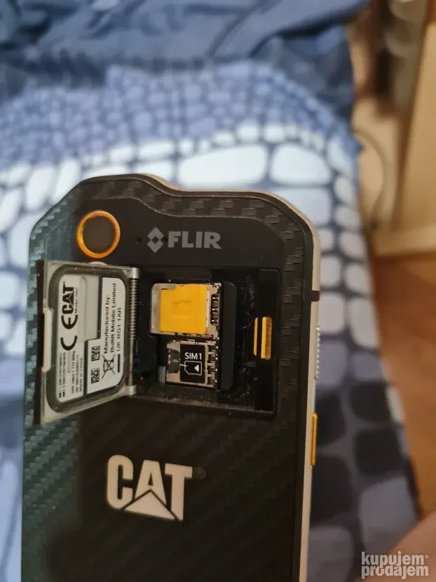 Cat s60