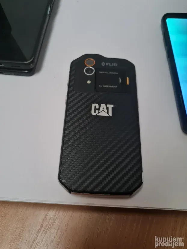 Cat s60