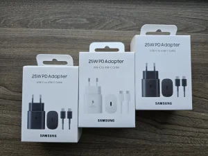 ORIGINALAN Samsung od 25W ( adapter & kabl )