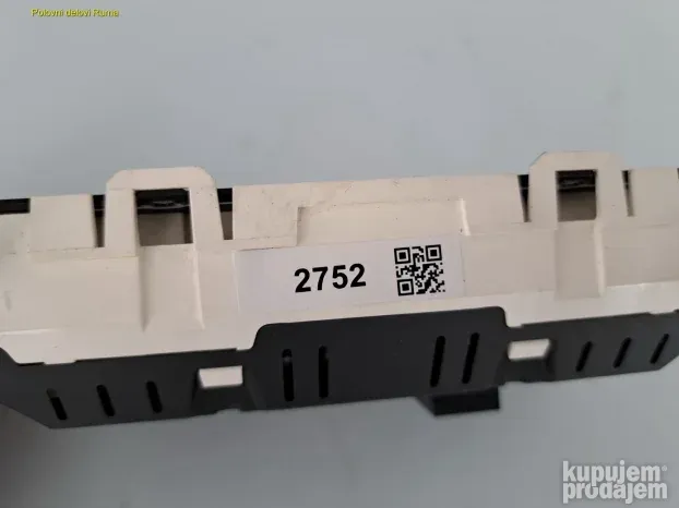 Radio display Ford Fiesta Mk7  08 - 13 #2752aom1