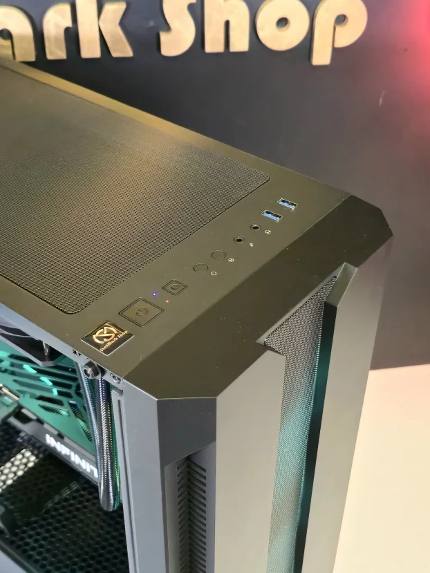 Intel i7 14700K RTX 5070 B760 32GB 1TB - SM078PC