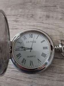 Demur quartz dzepni sat