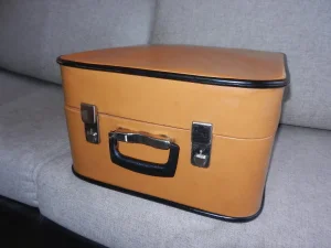 KOFERI ZA HARMONIKE SVIH VELIČINA, klavitne, dugmetare, sa t