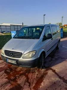 Iznajmljivanje Putničkog Kombija 8+1 Mercedes Vito