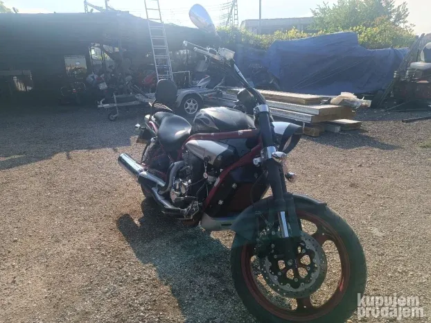 Hyusong Aquila 650