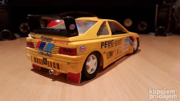 Peugeot 405 TURBO 16  1/24