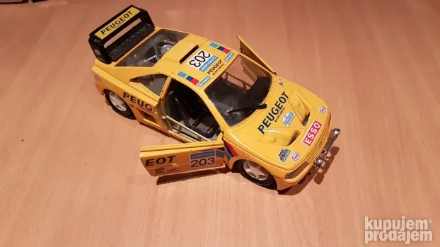 Peugeot 405 TURBO 16  1/24
