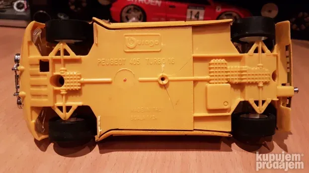 Peugeot 405 TURBO 16  1/24