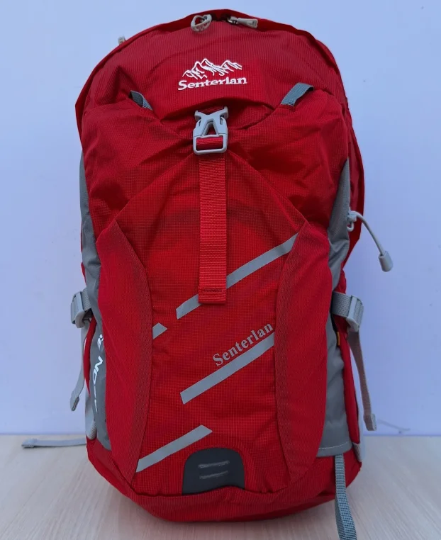 Ranac za planinarenje crveni 35L
