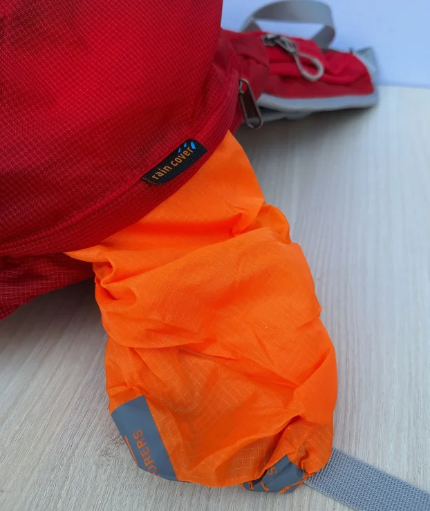 Ranac za planinarenje crveni 35L